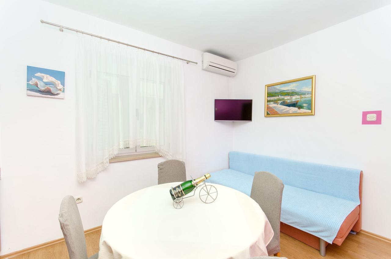 Apartments Mateo Baška Voda Esterno foto